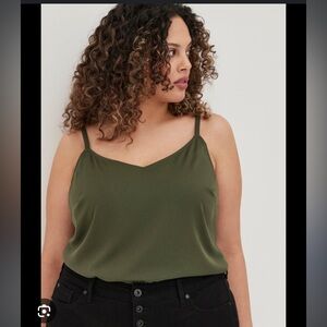 👄 final price 👄 Ava stretch tank